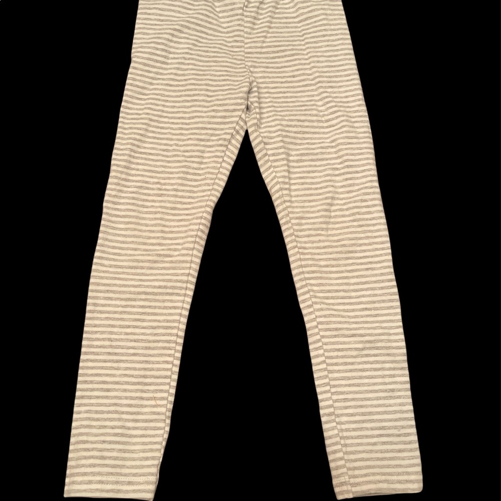 Carter’s Kid Size 4/5 Grey striped leggings